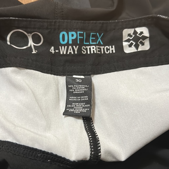 Opflex 4 way stretch swim shorts size 30 - Picture 3 of 3